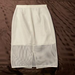 321. NWOT by G.I.L.I. Slim Pencil Skirt with Mesh Overlay White, Size 12